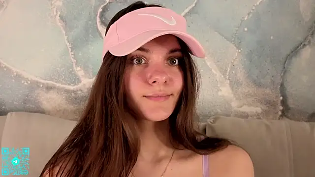 chloemilka online show from 04-19-26, 05:45