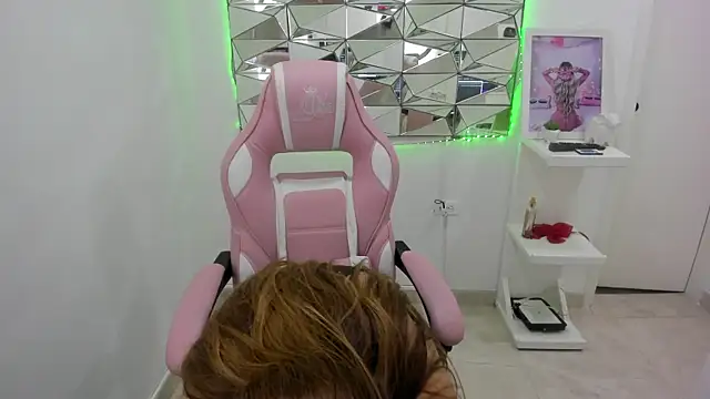 camixxx m online show from 09-19-25, 01:34