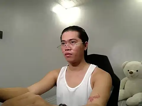 Snapshot of itsmedexy_ass13 chatting on 03-14-26, 12:21 itsmedexy ass13 online show from 03-14-26, 12:21