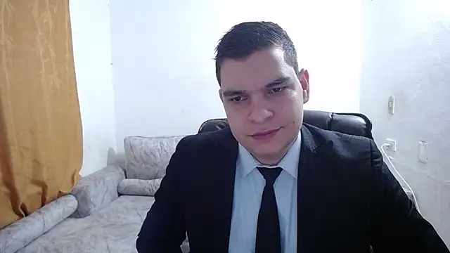 Victor Maitland online show from 11-25-25, 03:39