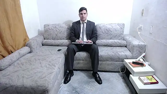 Snapshot of Victor_Maitland chatting on 06-06-26, 03:55 Victor Maitland online show from 06-06-26, 03:55