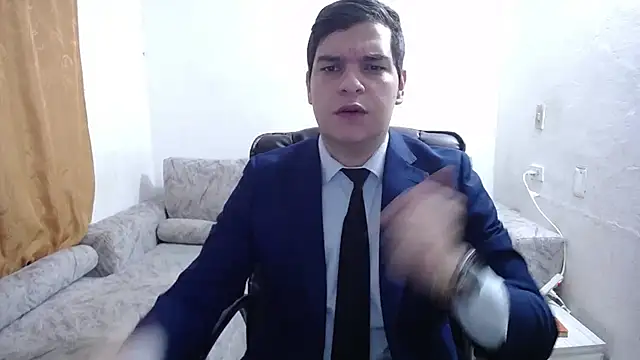 Snapshot of Victor_Maitland chatting on 07-17-26, 06:57 Victor Maitland online show from 07-17-26, 06:57