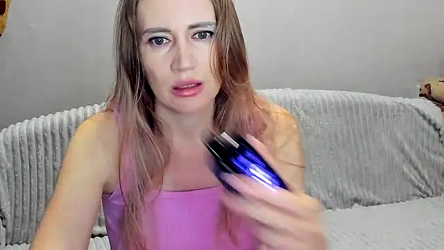 JessFoxxx online show from 04-17-26, 03:42