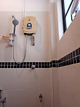 lirz06 online show from 03-24-26, 09:14