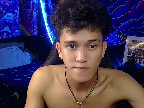 Snapshot of kenbigcockxx chatting on 07-14-26, 07:46 kenbigcockxx online show from 07-14-26, 07:46