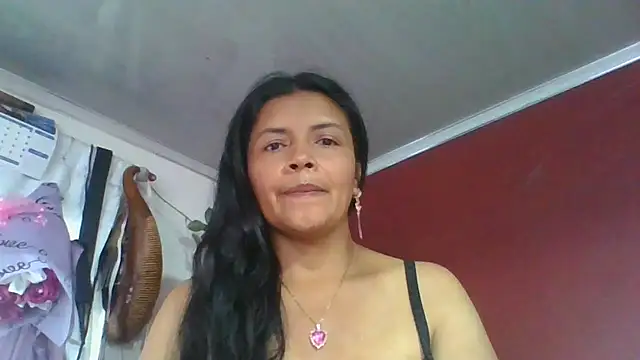 DianaOchoa  online show from 05-11-26, 12:00