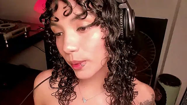 Nati     online show from 04-07-26, 04:46