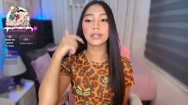 naughtyjayde online show from 12-20-25, 11:23