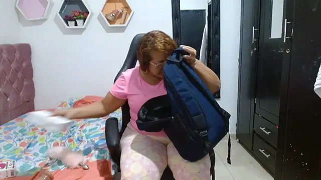 cristydirtyhot online show from 08-08-26, 11:45