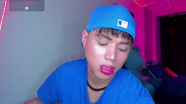 Jostin18 online show from 11-11-25, 02:06