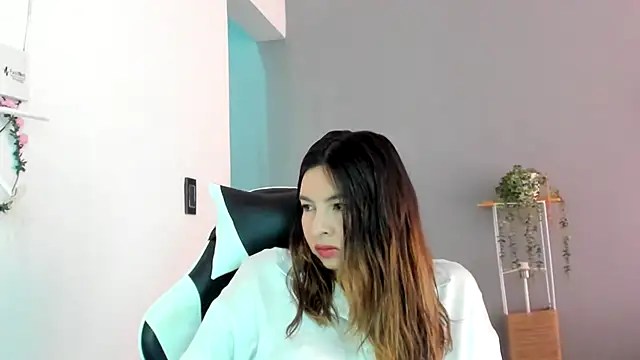 ADHARAMILLER  1111 online show from 05-27-26, 07:22