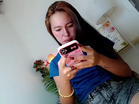 kimbratx online show from 04-16-26, 10:23