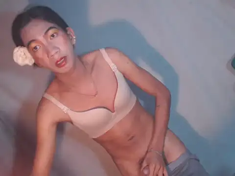 xyourdreamtrans online show from 02-22-26, 09:13