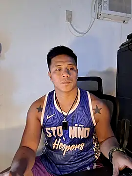 Snapshot of mr_dave chatting on 02-08-26, 01:47 mr dave online show from 02-08-26, 01:47