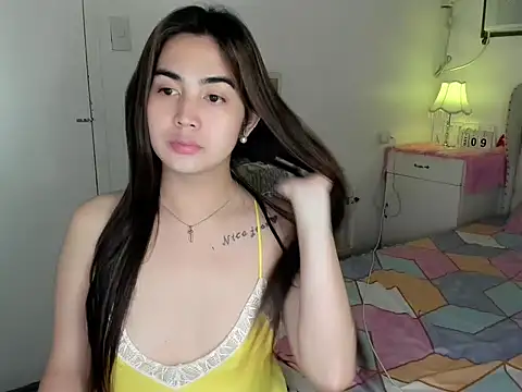Snapshot of Alovelydoll_nica chatting on 05-09-26, 01:16 Alovelydoll nica online show from 05-09-26, 01:16