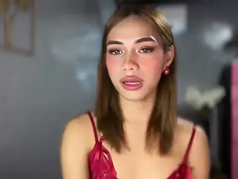 Lovelynikki03 online show from 07-16-26, 10:43