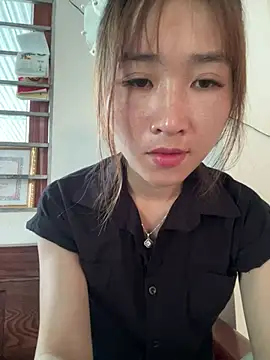 Snapshot of oneyou_400 chatting on 05-20-26, 01:56 oneyou 400 online show from 05-20-26, 01:56