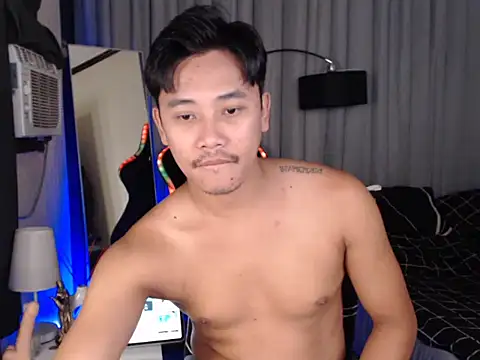 alexsuckable01 online show from 04-24-26, 07:05