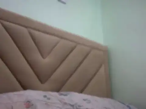 Naughtychen18 online show from 04-20-26, 07:22