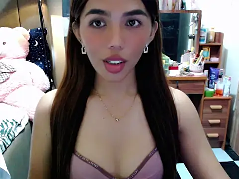 Snapshot of urswtasian_chesca chatting on 11-17-25, 01:39 urswtasian chesca online show from 11-17-25, 01:39