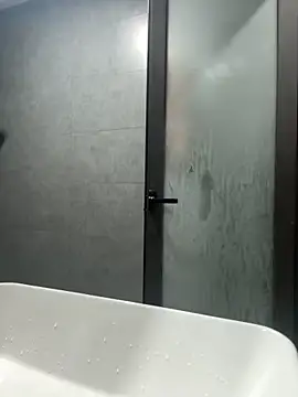 -katinat- online show from 04-16-26, 09:39