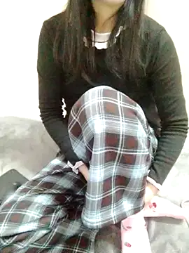 Snapshot of Kembong01 chatting on 03-05-26, 07:59 Kembong01 online show from 03-05-26, 07:59