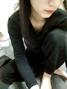 Snapshot of Kembong01 chatting on 03-10-26, 12:43 Kembong01 online show from 03-10-26, 12:43