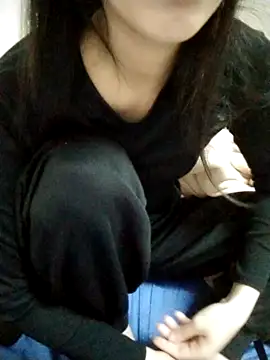 Snapshot of Kembong01 chatting on 03-19-26, 01:48 Kembong01 online show from 03-19-26, 01:48