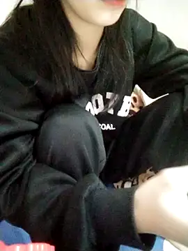 Snapshot of Kembong01 chatting on 03-20-26, 01:54 Kembong01 online show from 03-20-26, 01:54