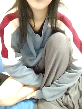 Snapshot of Kembong01 chatting on 03-22-26, 10:46 Kembong01 online show from 03-22-26, 10:46