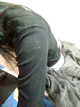 Snapshot of Kembong01 chatting on 03-27-26, 09:14 Kembong01 online show from 03-27-26, 09:14