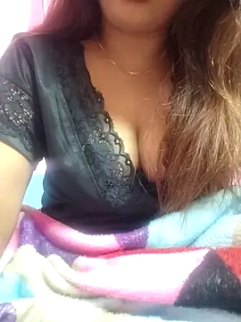 HOTT SHANAYA online show from 12-21-25, 06:59