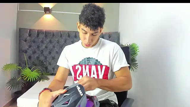 ALAN REDINGER online show from 09-22-25, 12:51