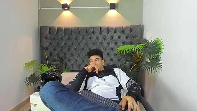 ALAN REDINGER online show from 10-04-25, 12:58