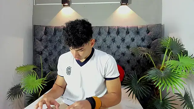 ALAN REDINGER online show from 11-10-25, 01:21