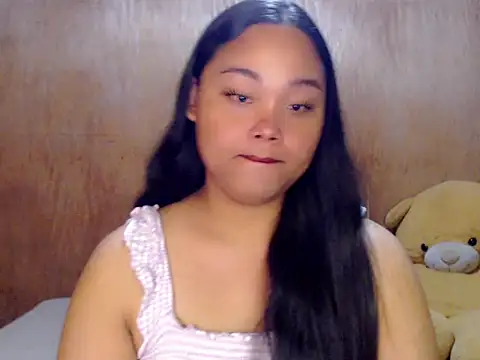  Lylia online show from 09-18-25, 09:17