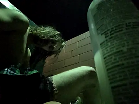 Johnnytailplug online show from 04-17-26, 06:05