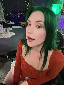 Snapshot of littlelune chatting on 04-30-26, 08:48 littlelune online show from 04-30-26, 08:48
