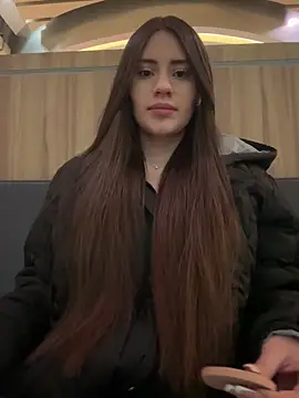 Isabella21  online show from 04-21-26, 02:51