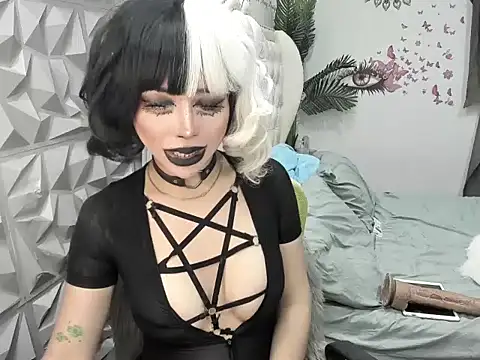 janecomander online show from 04-01-26, 01:41