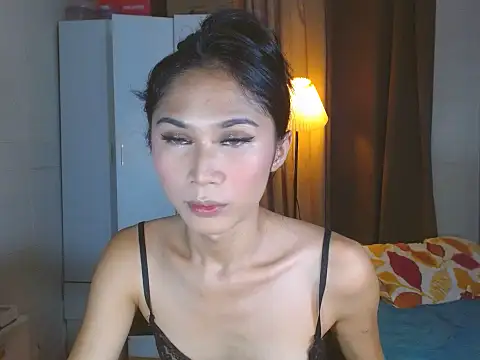 kittygurl124 online show from 09-28-25, 12:16