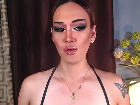 AleinaCroft online show from 05-31-26, 03:08