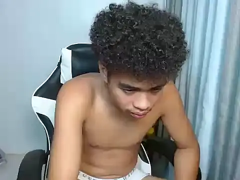 curlyasian njxx online show from 04-09-26, 06:19