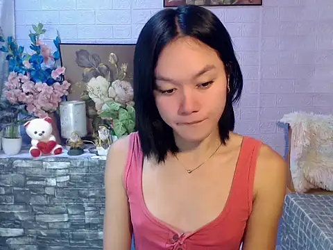 Snapshot of sexybabewarrior chatting on 05-08-26, 02:22 sexybabewarrior online show from 05-08-26, 02:22