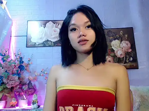 Snapshot of sexybabewarrior chatting on 06-05-26, 03:13 sexybabewarrior online show from 06-05-26, 03:13