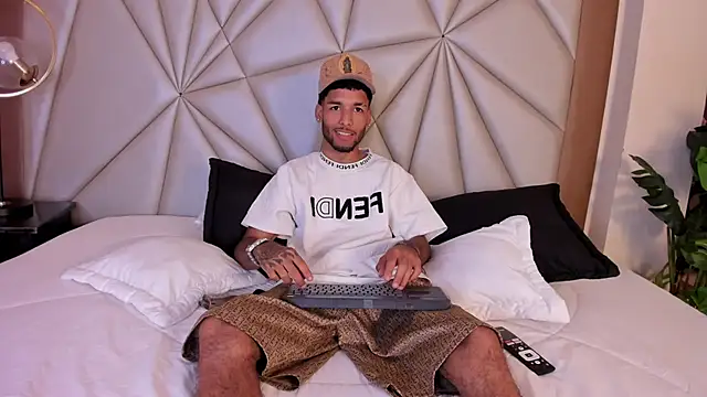 Thiagoferreti online show from 01-19-26, 03:10