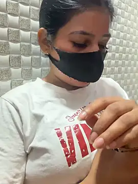 Snapshot of Hot_Jaanvi_ chatting on 04-23-26, 05:41 Hot Jaanvi online show from 04-23-26, 05:41