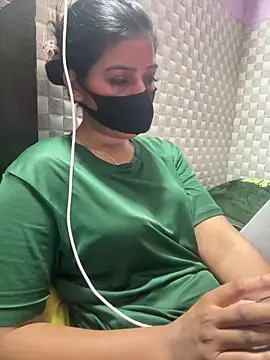 Snapshot of Hot_Jaanvi_ chatting on 04-28-26, 03:44 Hot Jaanvi online show from 04-28-26, 03:44