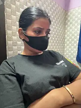 Snapshot of Hot_Jaanvi_ chatting on 05-02-26, 05:51 Hot Jaanvi online show from 05-02-26, 05:51