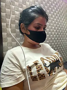 Snapshot of Hot_Jaanvi_ chatting on 05-30-26, 05:32 Hot Jaanvi online show from 05-30-26, 05:32